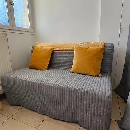 Entier Independant Dans Maison *