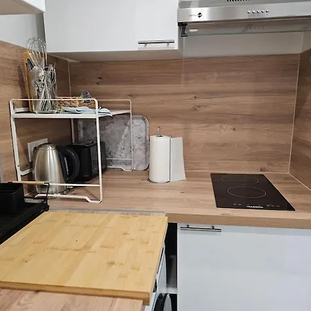 Apartment Entier Independant Dans Maison
